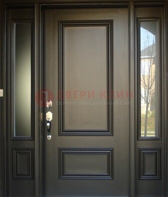 Парадная дверь с отделкой массив ДПР-65 в загородный дом в Воскресенске