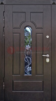 Металлическая дверь со стеклом и ковкой в цвете венге ДСК-142 в Тамбове