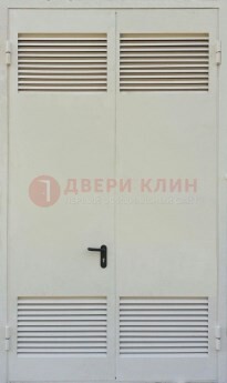Белая металлическая противопожарная дверь с вентиляционной решеткой ДТ-6 в Самаре